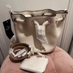 Kate Spade - Rosie Mini Bucket - KC740 - Parchment